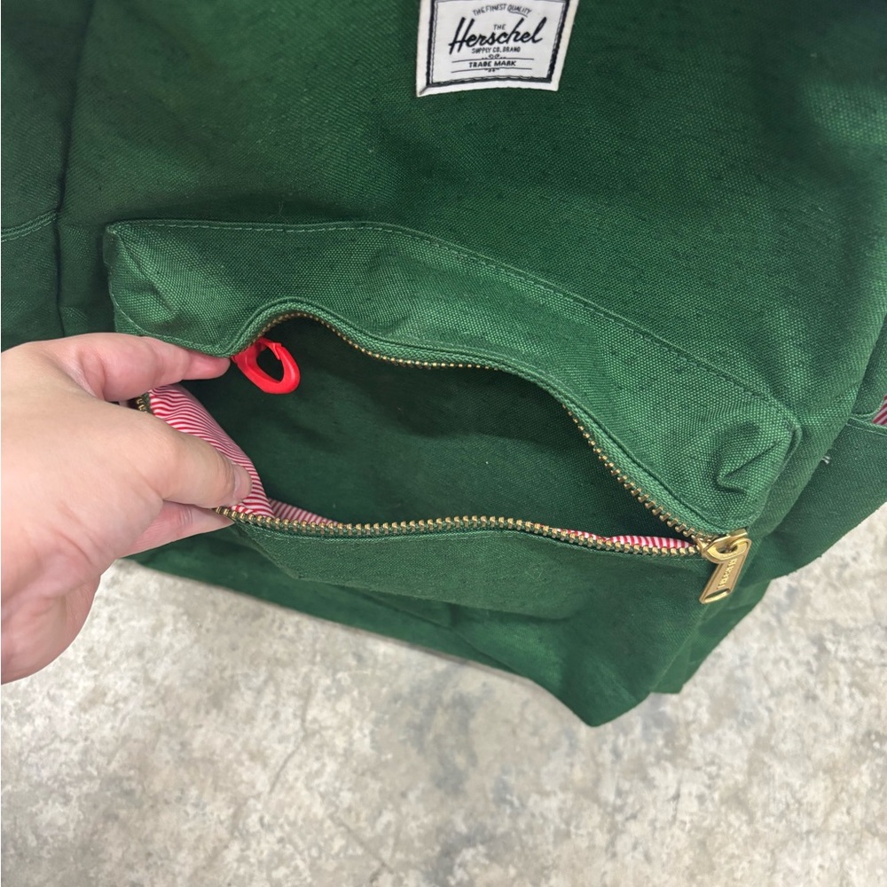Herschel Supply Co Nova Mid-Volume Backpack in Eden Green Slub - Picture 6 of 7